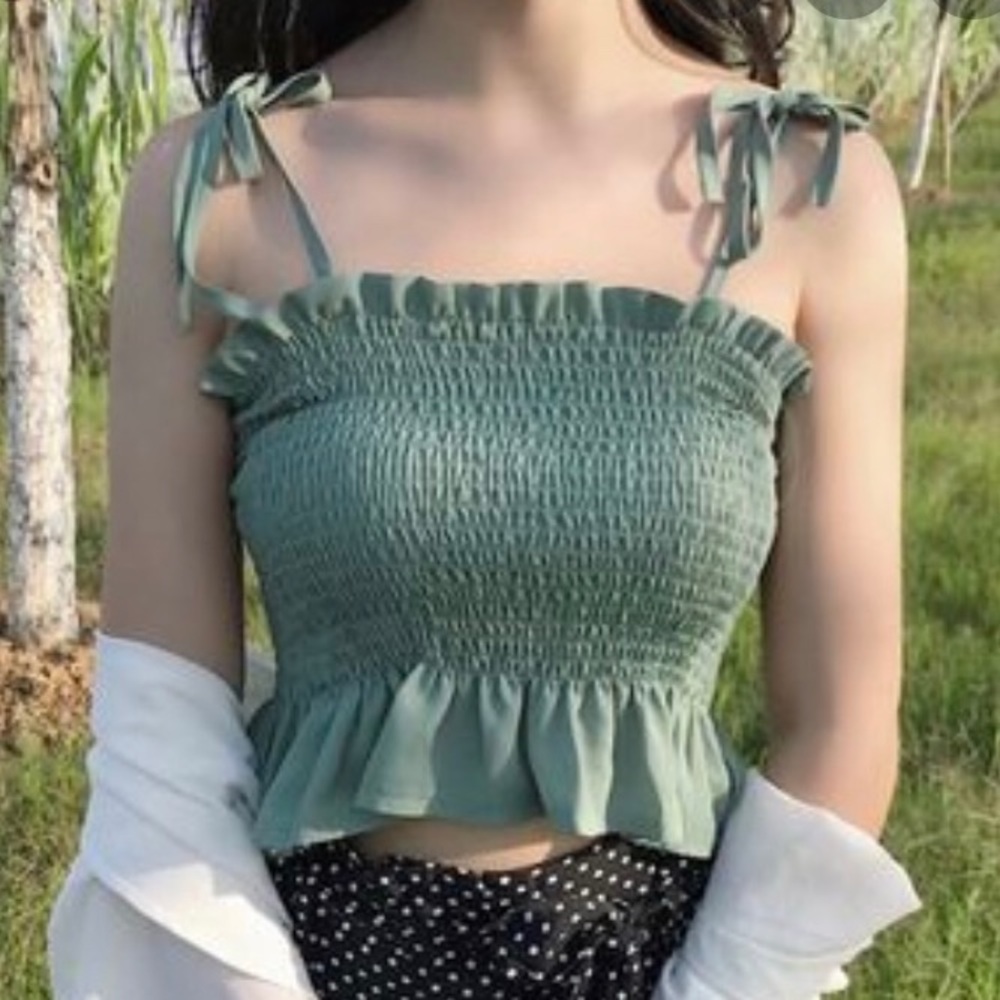 Shoulder Tie Smocked Crop Top-S
